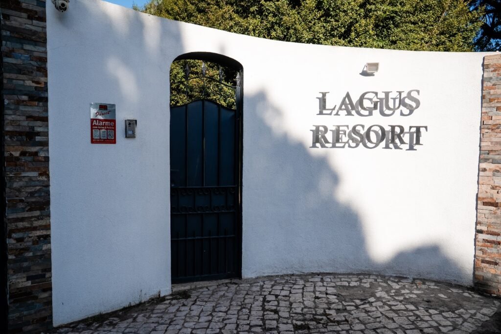 b737d16c 1ba1 4852 9903 495e570e481b